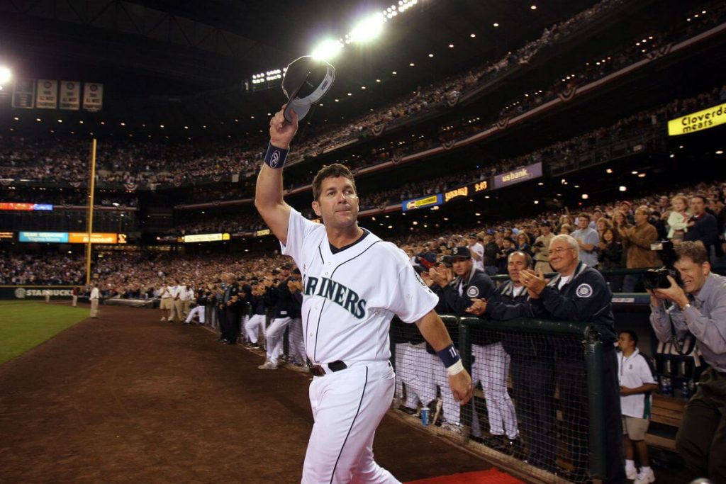 Edgar Martinez tips his cap to the Seattle crowd at Safeco Field.